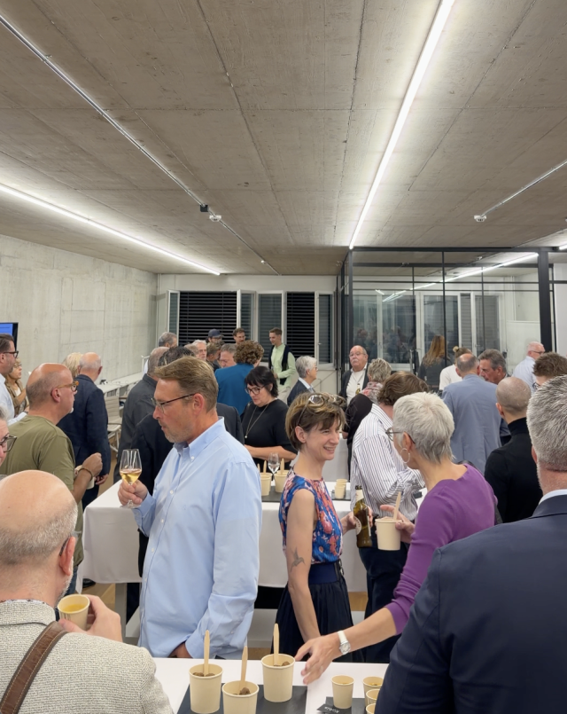 Publikum DuBois et fils Event